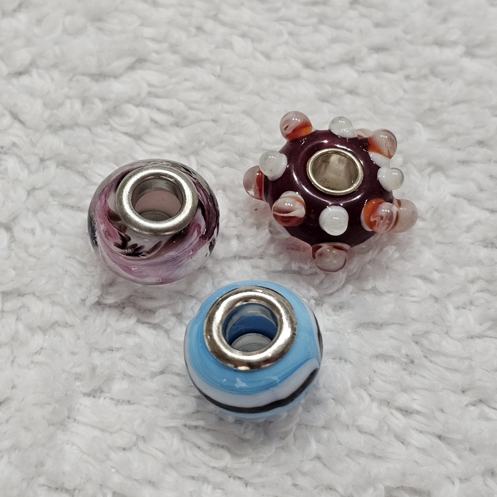 Glass Beads Bundle 925 Silver Center (15 Out Of 18) - Picture 2 of 14